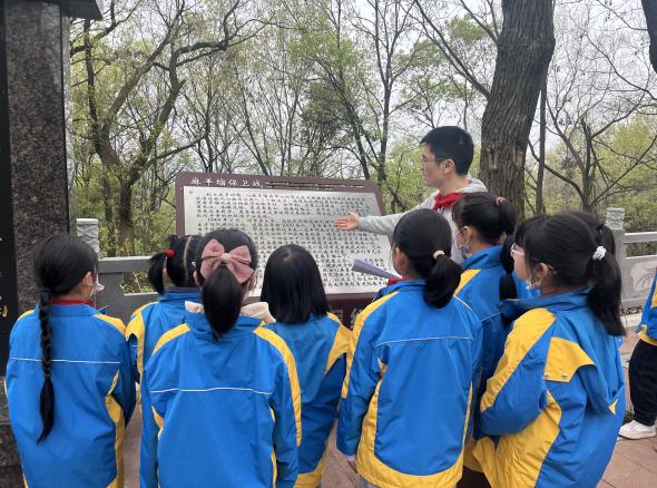 图片14.jpg 图片14.jpg