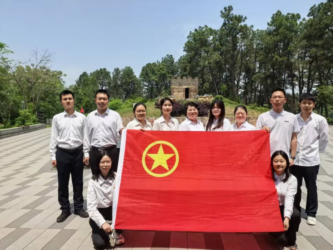 合影1.jpg